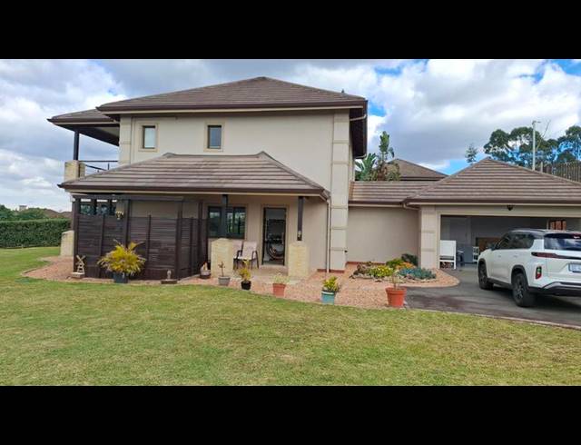3 BEDROOM TOWNHOUSE FOR SALE IN HILLCREST
